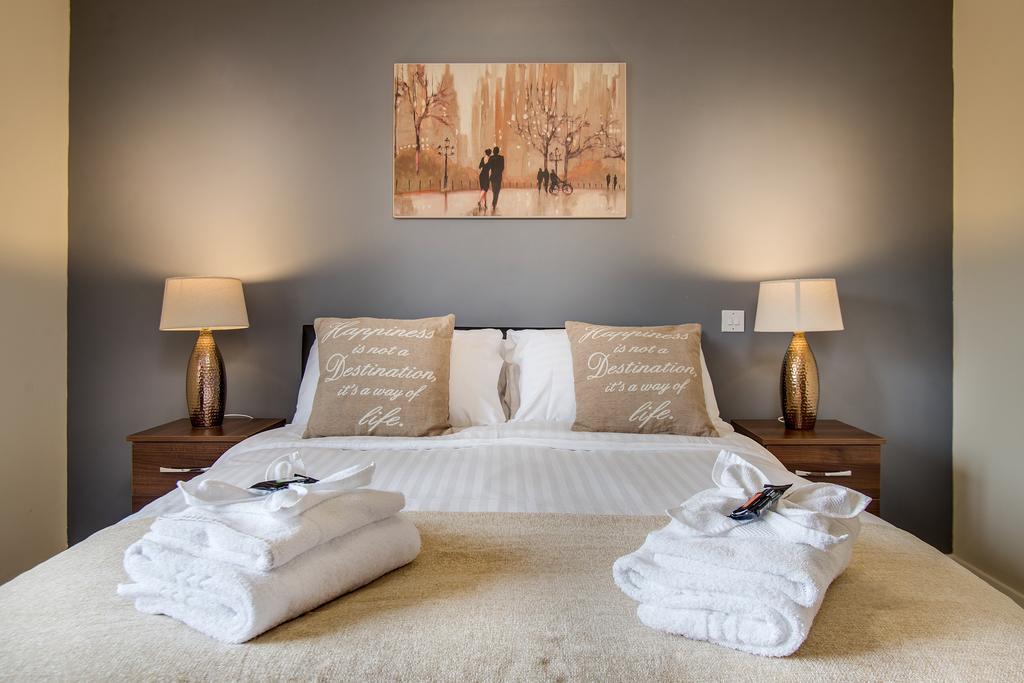 Mica Point City Centre Apartment Birmingham Bagian luar foto