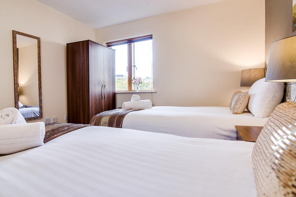 Mica Point City Centre Apartment Birmingham Bagian luar foto