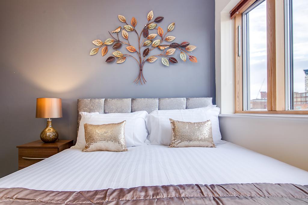 Mica Point City Centre Apartment Birmingham Bagian luar foto